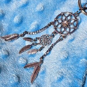 🟣☆ Handmade ☆ Silver Dreamcatcher Keyring Keychain Feathers Rhinestone Clawclip